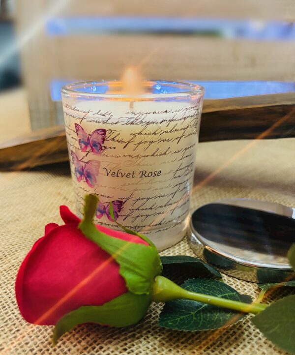 velvet rose scented candle