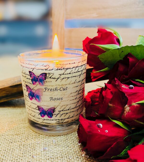 fresh cut roses scented candle