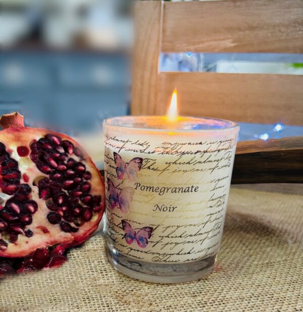 pomegranate noir scented candle