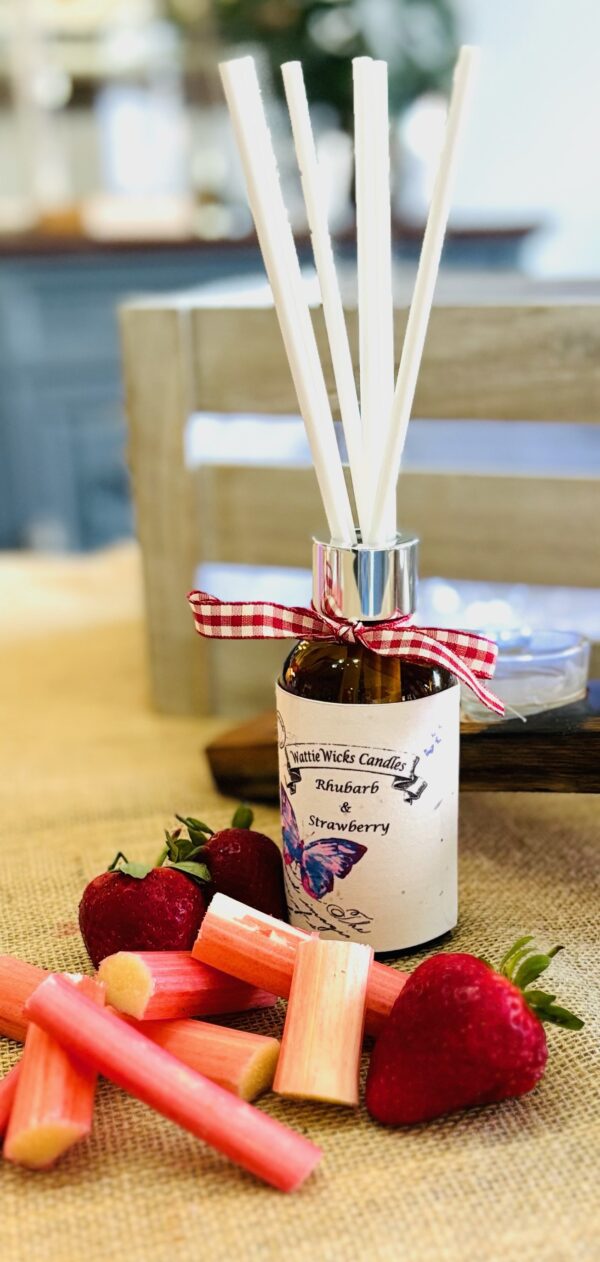 rhubarb and strawberry scented reed diffuser
